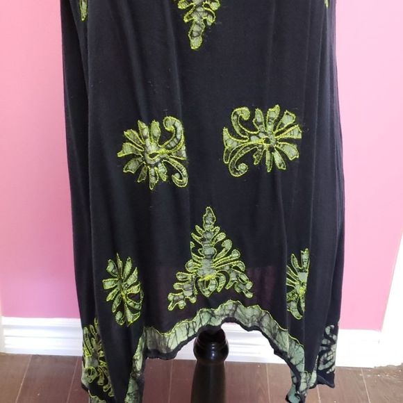 Shiva ๐๐ค๐ Fashions Embroidery Dress/Top Blouse - Picture 8 of 10